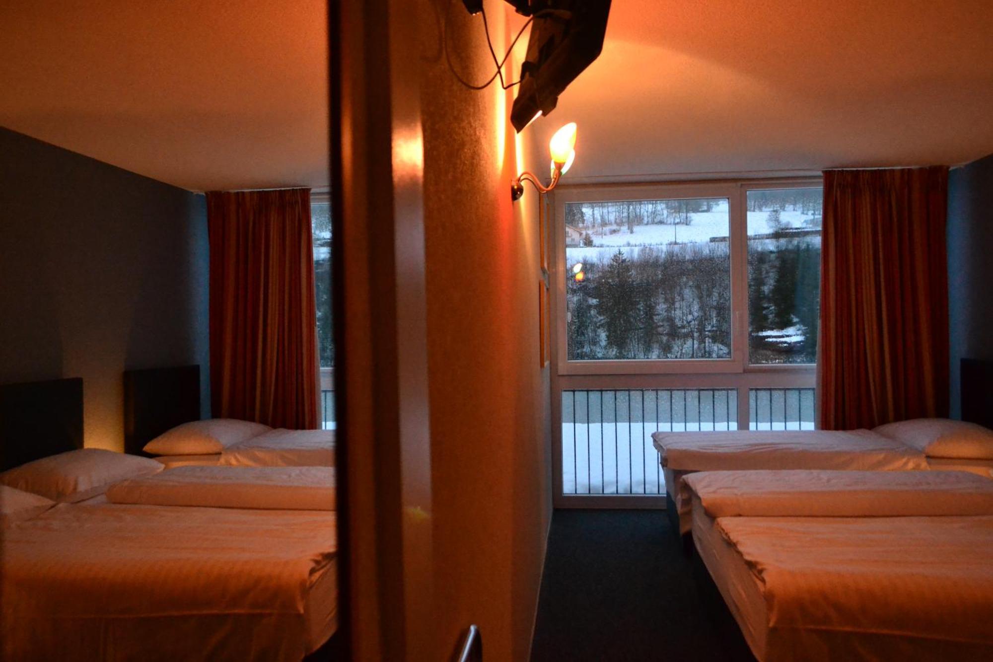 Hotel Les Rives Du Doubs Les Brenets Luaran gambar