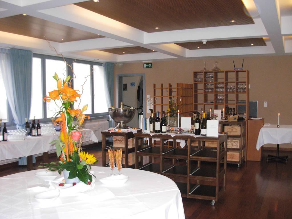 Hotel Les Rives Du Doubs Les Brenets Luaran gambar